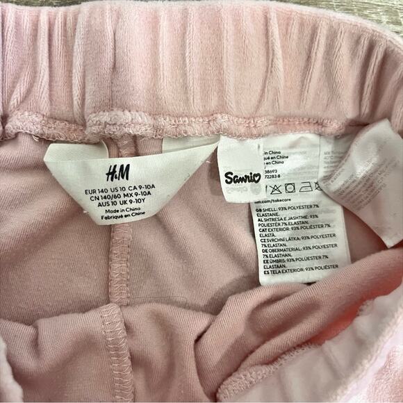 Hello Kitty Sanrio x H&M Pink Velour Girls Set - Picture 7 of 14